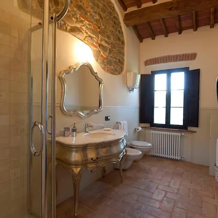 Podere Bellaria 18&2, Emma *